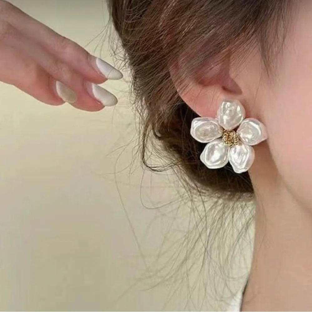 Gold and White pearl Flower Earrings with Crystal Accents - Picture 3 of 7
